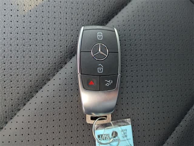 Thumbnail: 2025 Mercedes-Benz GLS - 33