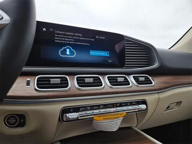 Thumbnail: 2026 Mercedes-Benz GLE - 28