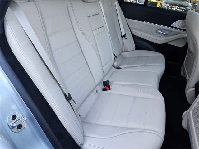 Thumbnail: 2026 Mercedes-Benz GLE - 20