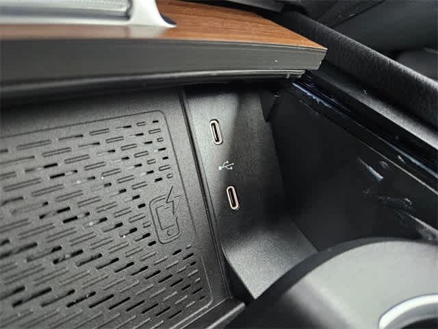 Thumbnail: 2026 Mercedes-Benz GLS - 30