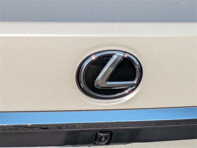 Thumbnail: 2025 Lexus ES - 10