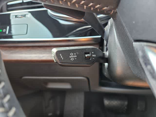 Thumbnail: 2019 Audi Q8 - 30