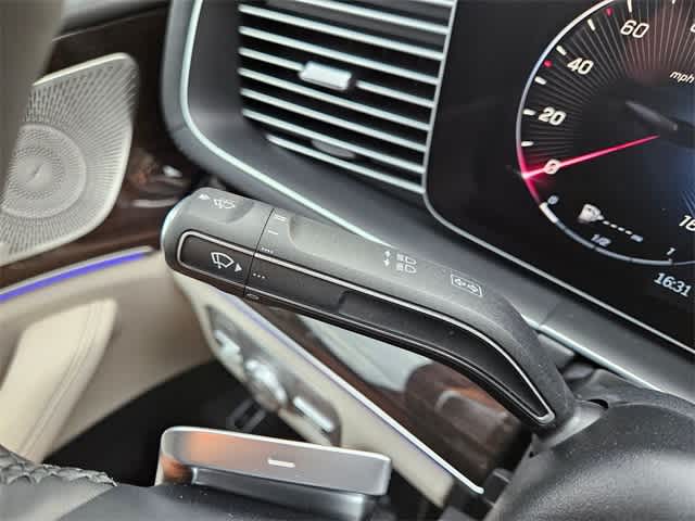 Thumbnail: 2026 Mercedes-Benz GLE - 29