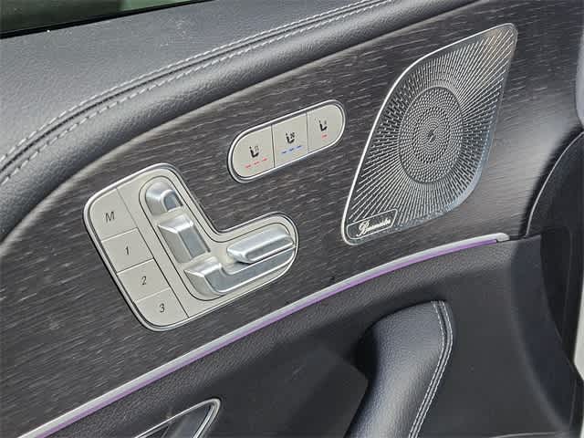 Thumbnail: 2023 Mercedes-Benz GLS - 15