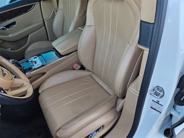 Thumbnail: 2022 Bentley Flying Spur - 11