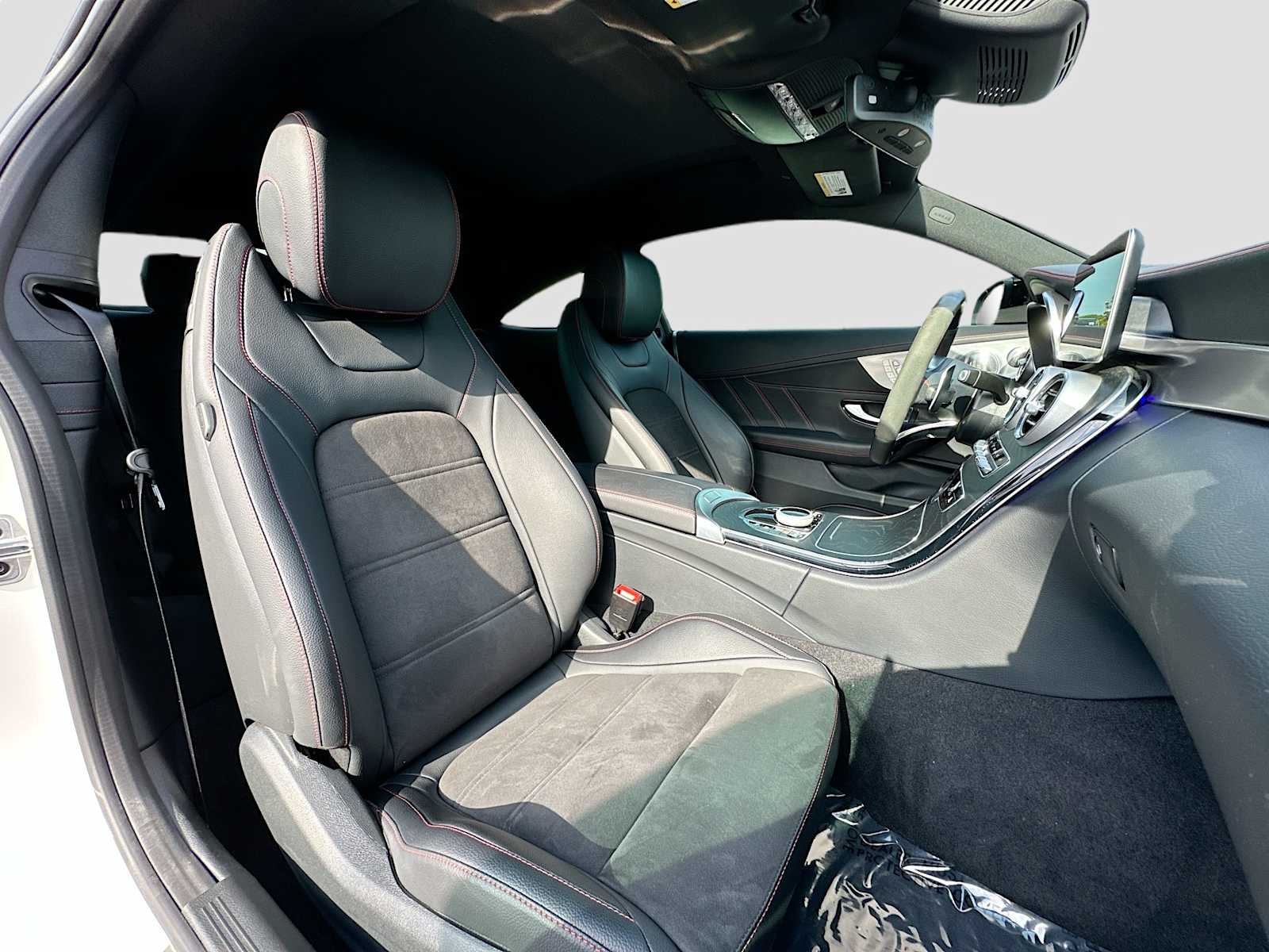 Thumbnail: 2022 Mercedes-Benz C-Class - 28