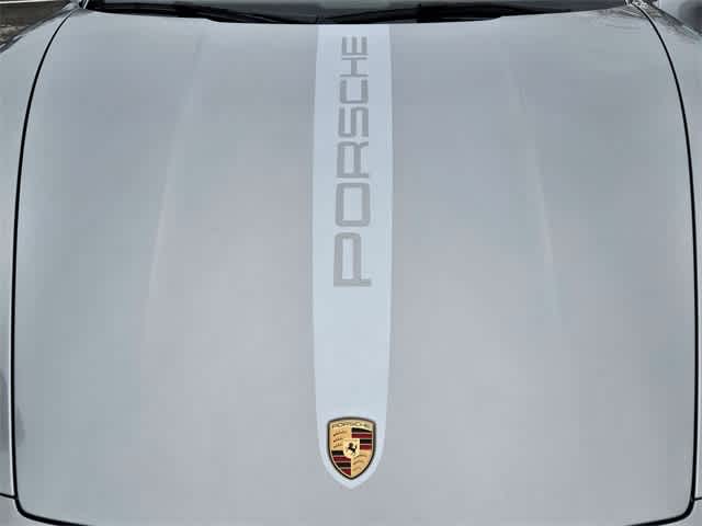 Thumbnail: 2026 Porsche 911 - 19