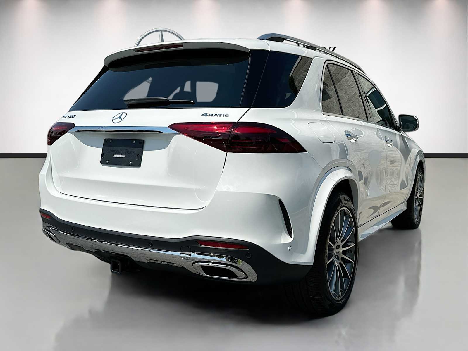 Thumbnail: 2026 Mercedes-Benz GLE - 5