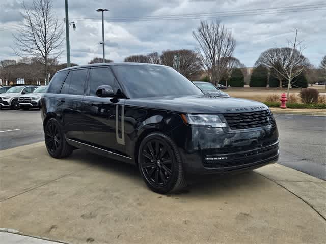 Thumbnail: 2025 Land Rover Range Rover - 3