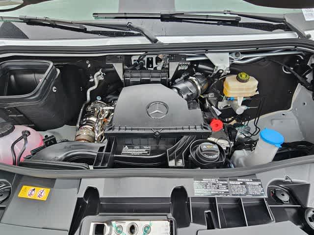 Thumbnail: 2026 Mercedes-Benz Sprinter - 15