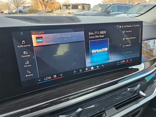 Thumbnail: 2024 BMW X7 - 32