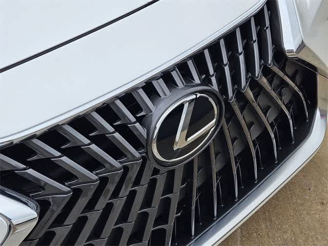 Thumbnail: 2025 Lexus ES - 10