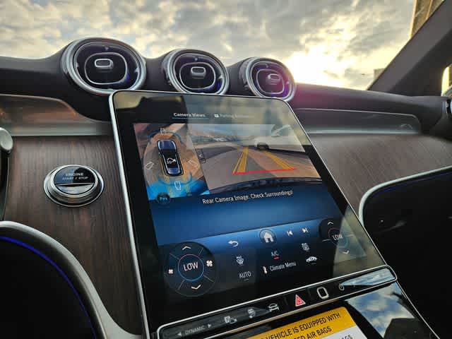 Thumbnail: 2026 Mercedes-Benz GLC - 33