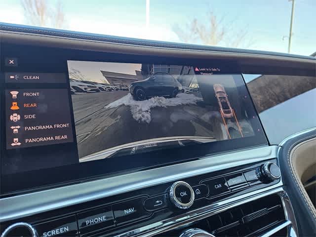 Thumbnail: 2022 Bentley Flying Spur - 29