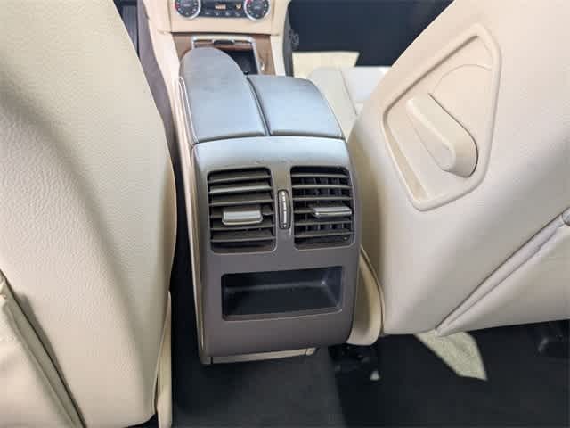 Thumbnail: 2015 Mercedes-Benz GLK - 30