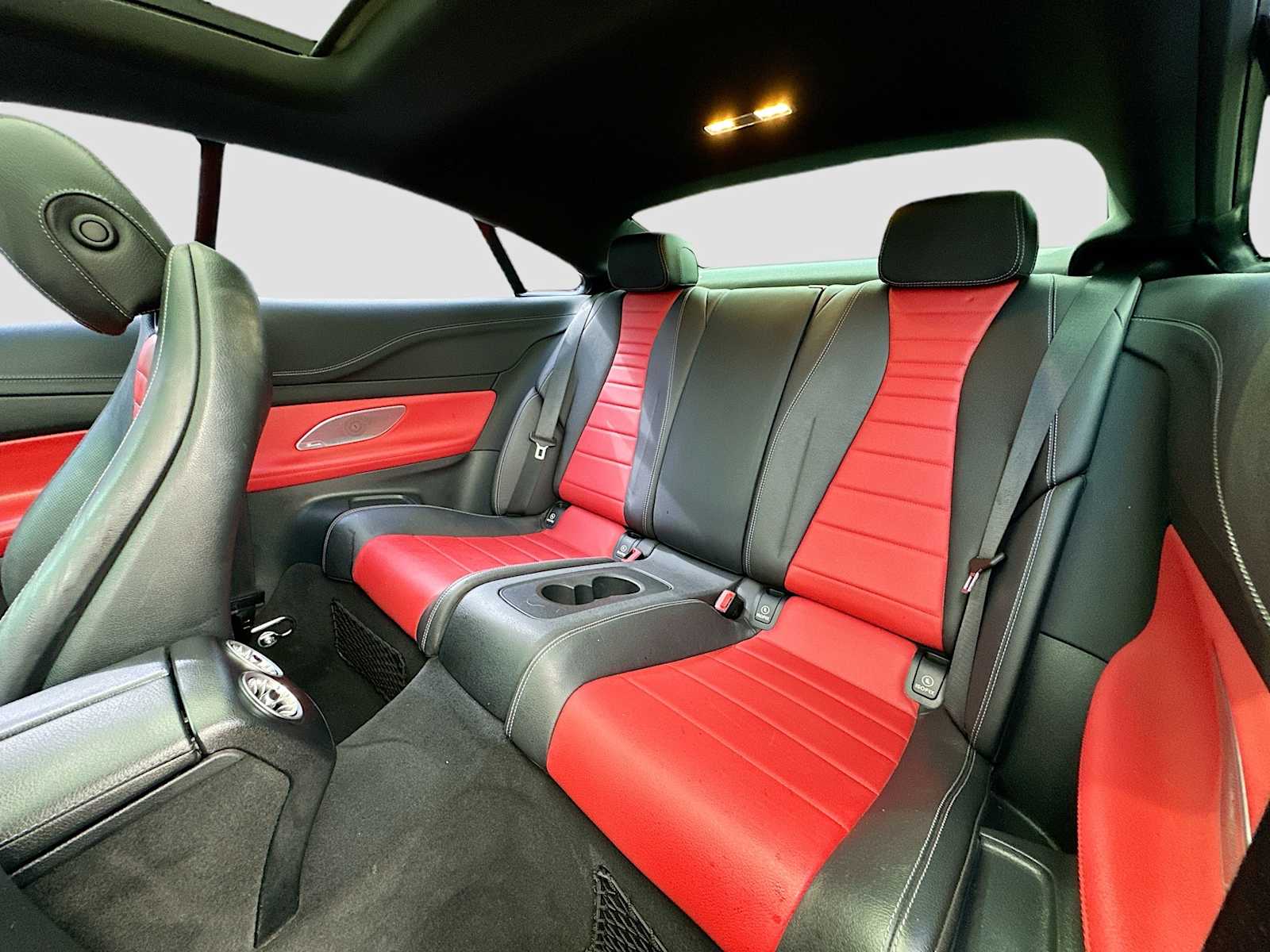 Thumbnail: 2020 Mercedes-Benz E-Class - 26