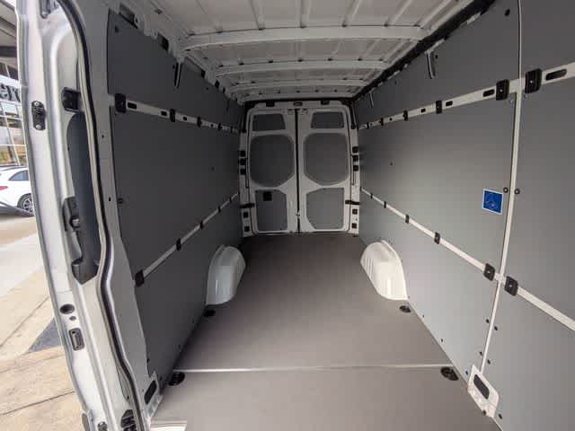 Thumbnail: 2024 Mercedes-Benz eSprinter - 17