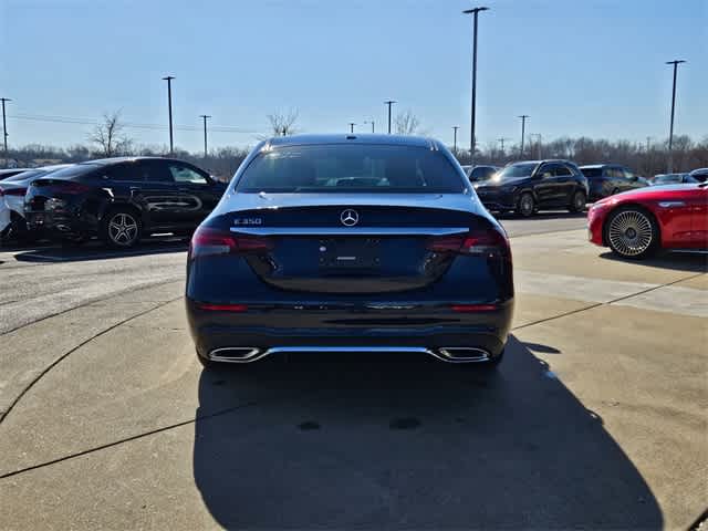 Thumbnail: 2021 Mercedes-Benz E-Class - 7