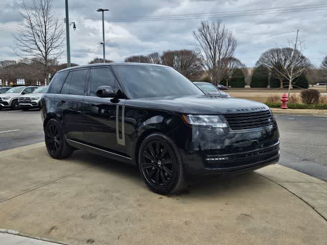 Thumbnail: 2025 Land Rover Range Rover - 3