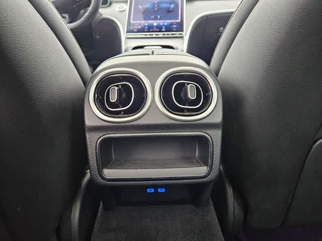 Thumbnail: 2024 Mercedes-Benz C-Class - 18