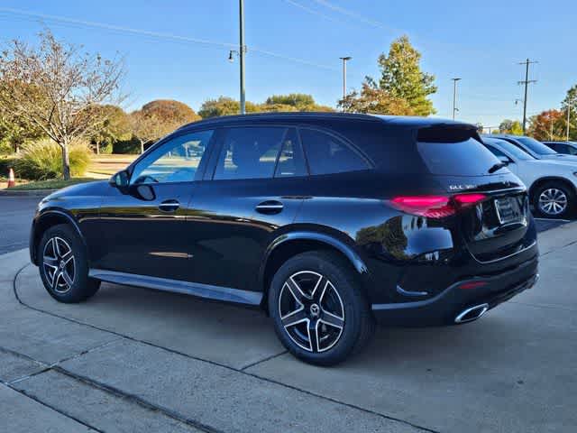 Thumbnail: 2026 Mercedes-Benz GLC - 5