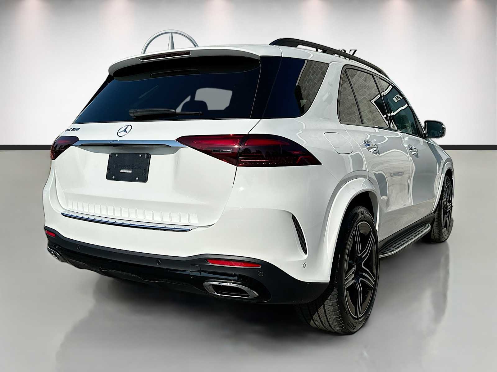 Thumbnail: 2026 Mercedes-Benz GLE - 5