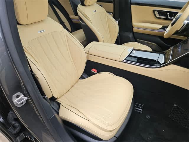 Thumbnail: 2024 Mercedes-Benz S-Class - 24