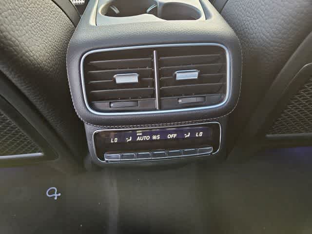 Thumbnail: 2026 Mercedes-Benz GLS - 20