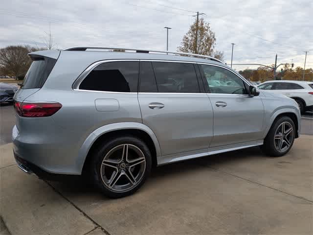 2025 Mercedes-Benz GLS 450 9