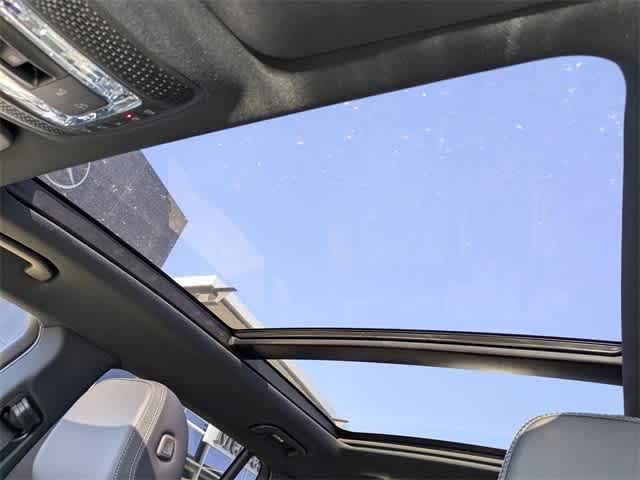 Thumbnail: 2025 Mercedes-Benz GLS - 27