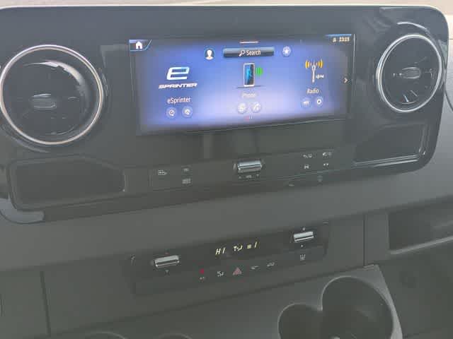 Thumbnail: 2024 Mercedes-Benz eSprinter - 24