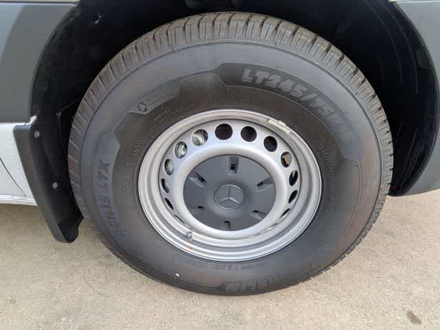 Thumbnail: 2024 Mercedes-Benz eSprinter - 11