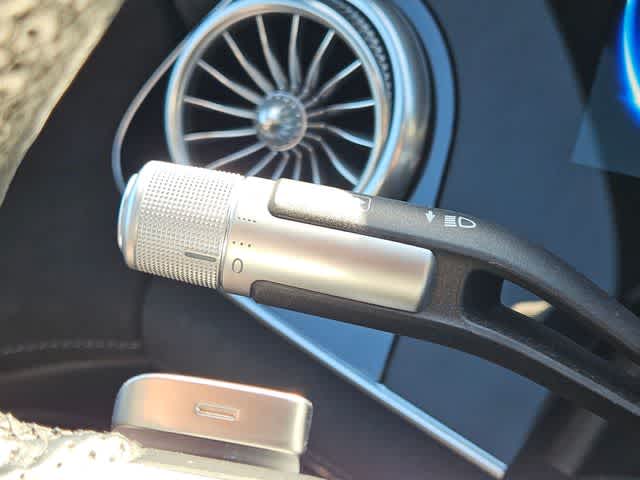 Thumbnail: 2023 Mercedes-Benz EQS - 26