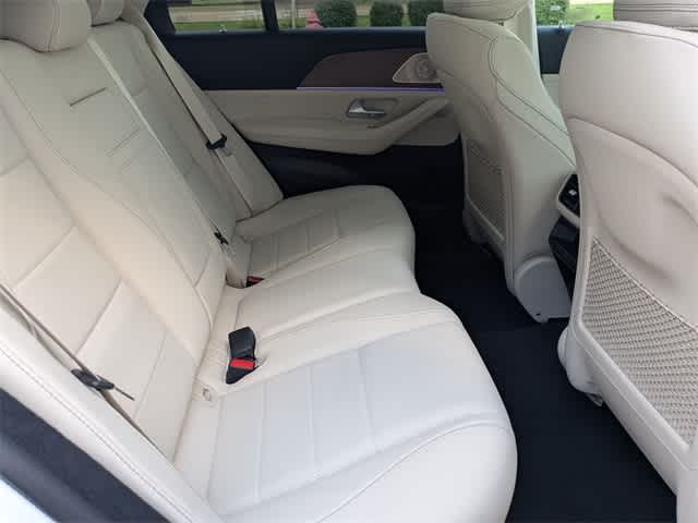 Thumbnail: 2026 Mercedes-Benz GLE - 19