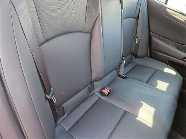 Thumbnail: 2022 Lexus ES - 20