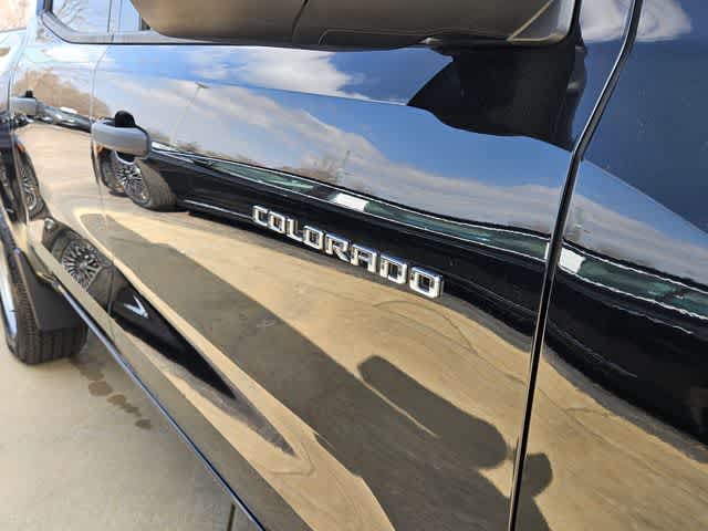 Thumbnail: 2024 Chevrolet Colorado - 12