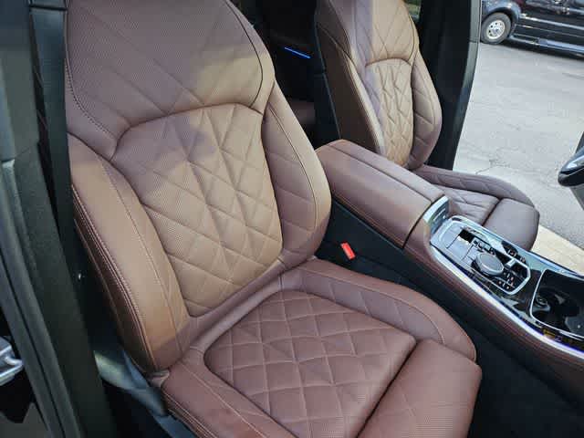 Thumbnail: 2025 BMW X5 - 21