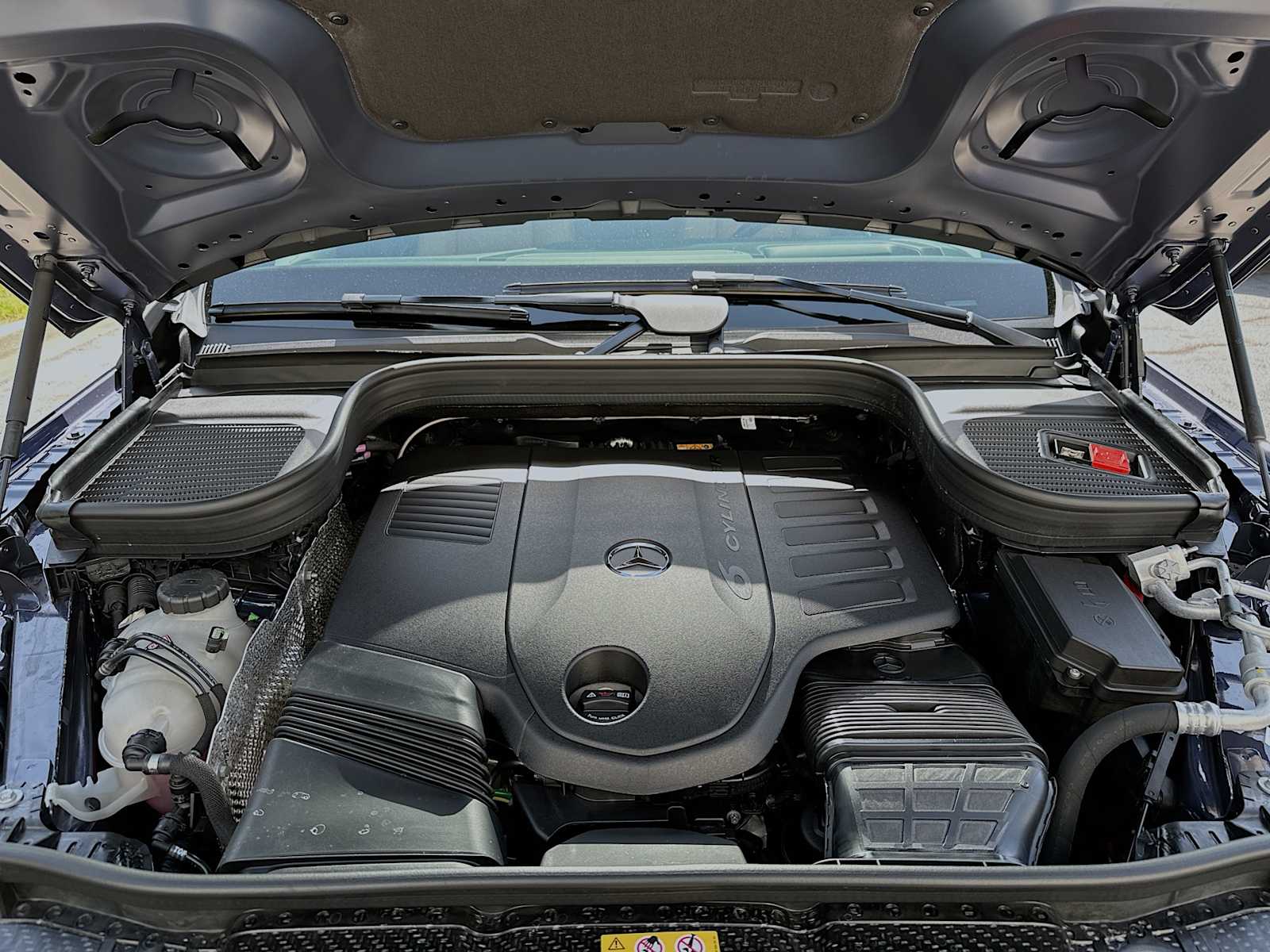Thumbnail: 2026 Mercedes-Benz GLS - 33