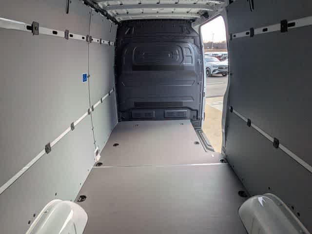 Thumbnail: 2024 Mercedes-Benz eSprinter - 16