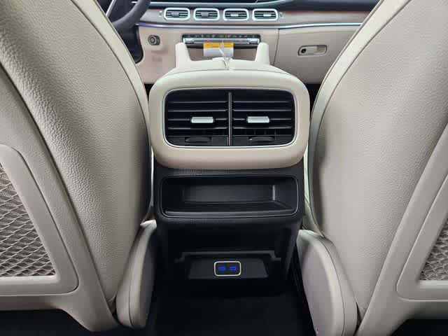 Thumbnail: 2026 Mercedes-Benz GLE - 21