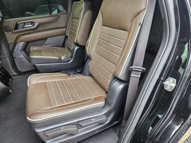 Thumbnail: 2025 GMC Yukon - 21