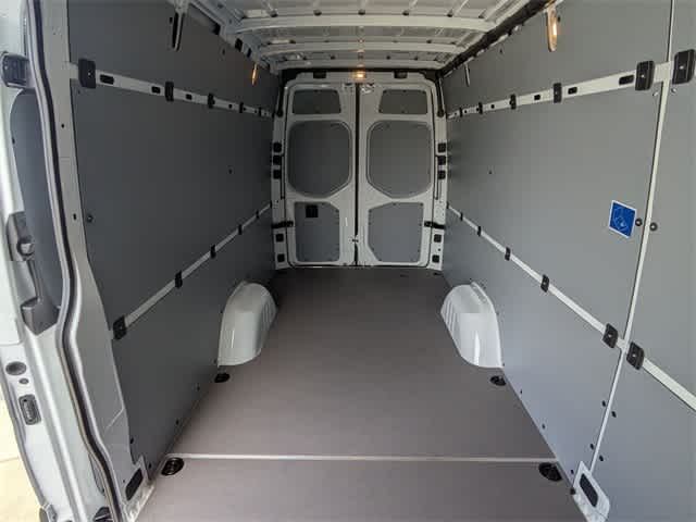 Thumbnail: 2024 Mercedes-Benz eSprinter - 17