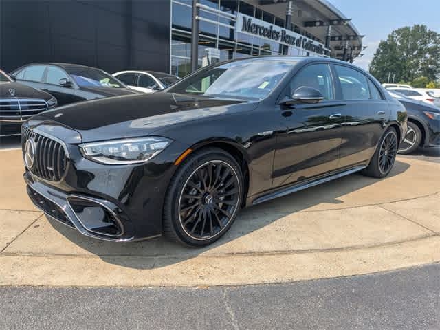 2026 Mercedes Benz S AMG 63 e photo 4