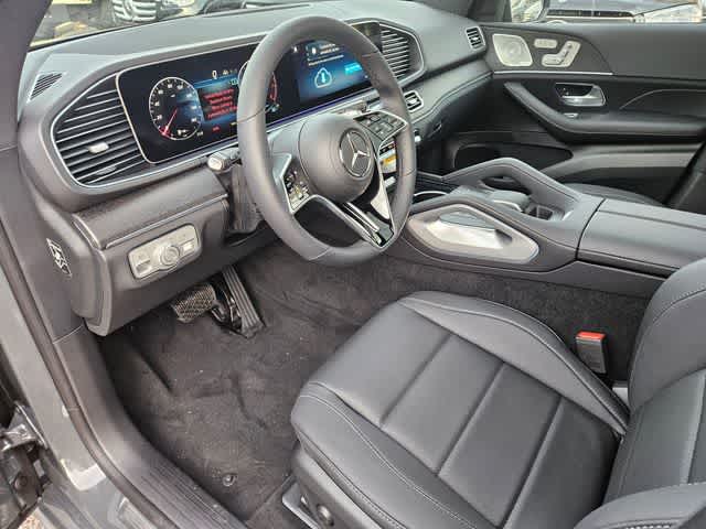 Thumbnail: 2026 Mercedes-Benz GLE - 2