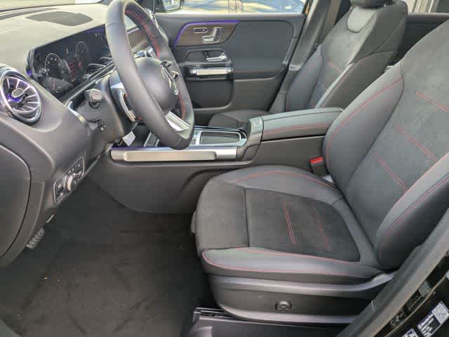 Thumbnail: 2026 Mercedes-Benz GLB - 19