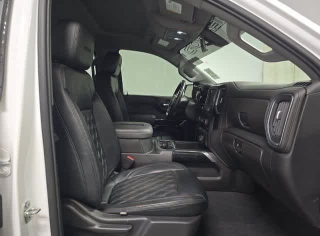 Thumbnail: 2022 Chevrolet Silverado 1500 - 5