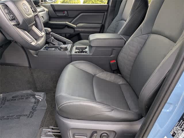 Thumbnail: 2025 Toyota 4Runner - 16