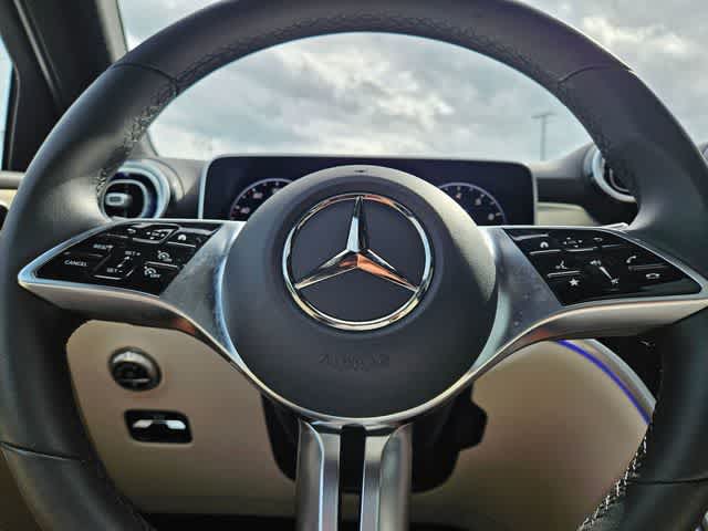 Thumbnail: 2026 Mercedes-Benz GLC - 24