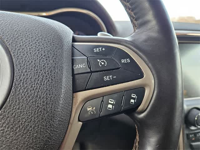 Thumbnail: 2015 Jeep Grand Cherokee - 26