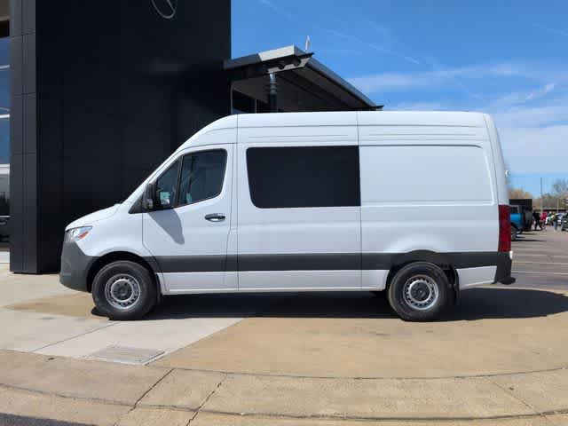 Thumbnail: 2026 Mercedes-Benz Sprinter - 3